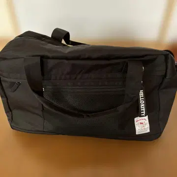 HELLO KITTY 보스턴 백 블랙