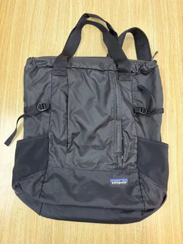 파타고니아 2way 라이트웨이트 트래블 토트 블랙
