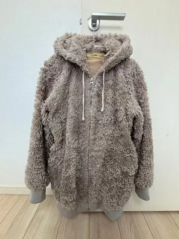 LA SUD 라슈드 보아 후드티 블루종