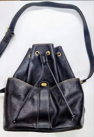 dunhill 숄더백 복조리 가죽 블랙 시보 가죽