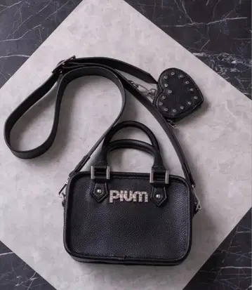 pium 하트 파우치 포함 미니 보스턴 백 블랙