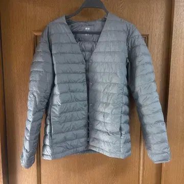 유니클로 울트라 라이트 다운 컴팩트 자켓 그레이