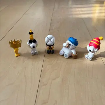 [풀 컴프] PEANUTS 숨바꼭질 피규어 전 5종 세트