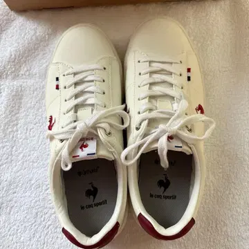 르꼬끄 스니커즈 24cm