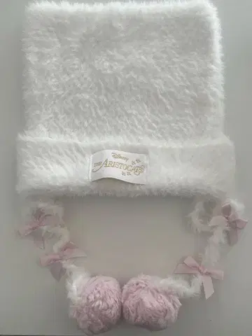 디즈니 마리 니트 캡