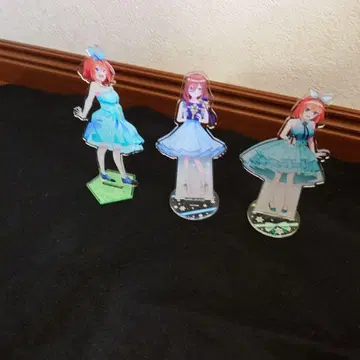 나카노 미쿠 네잎 아크릴 스탠드 3개 세트