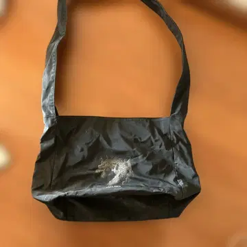 장 폴 고티에 드래곤 숄더백 용