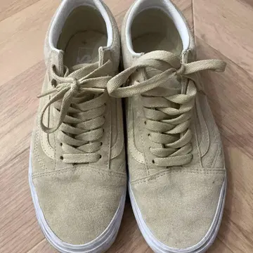 Vans 베이지 스웨이드 스니커즈