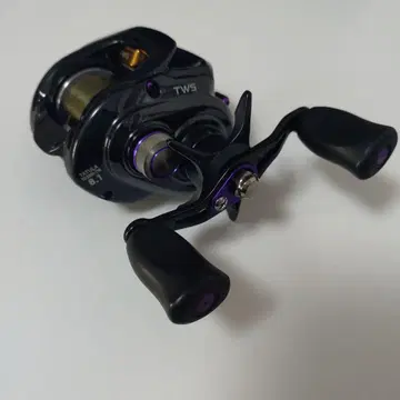 다이와 타투라 103XH-TW 8.1