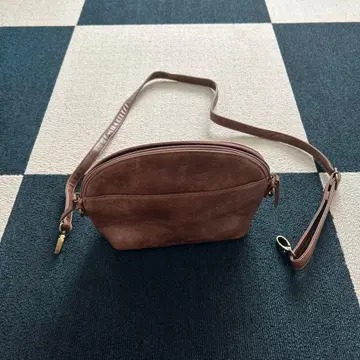 Samansa Mos2 브라운 가죽풍 숄더백