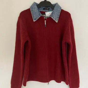 미사용 새상품 보르도 니트 스웨터 데님 옷깃