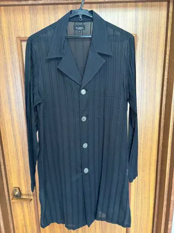 GILMAC 블랙 스트라이프 셔츠 L 사이즈