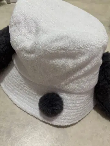 스누피 귀 달린 화이트 버킷햇