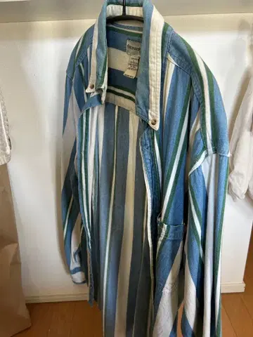 구제 의류 긴팔 셔츠