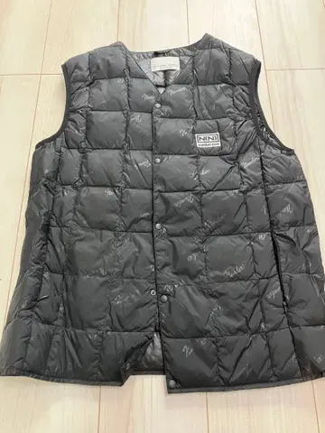 넘버나인 얇은 소재 다운 베스트