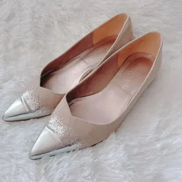 긴자 카네마츠 스틸레토 플랫슈즈 24cm