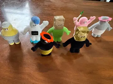 더 토모다치 8체 세트