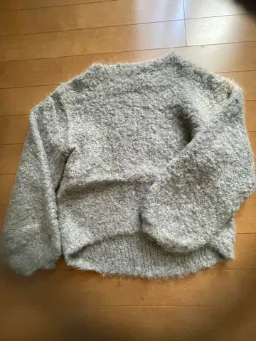 푹신푹신 니트 긴팔 상의 그레이 계열