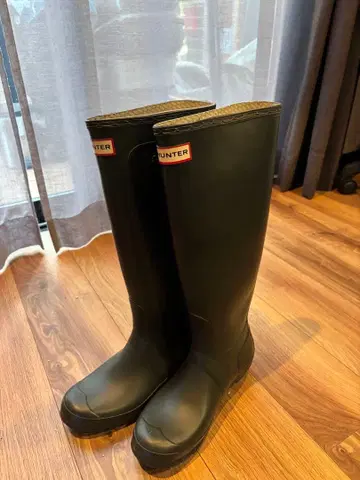 HUNTER 블랙 장화 트레드 밑창 사이즈 UK 6