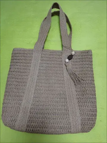 베이지 뜨개질 토트백