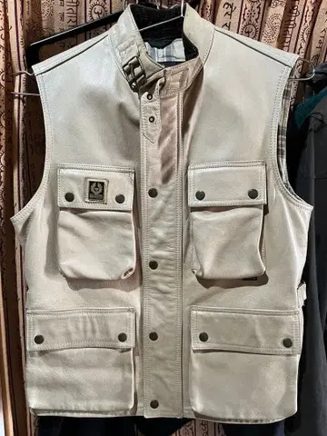 벨스타프 천연 가죽 베스트
