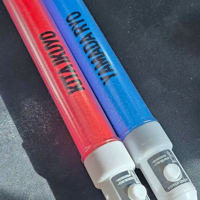 봇치더락 항성 상영회 응원봉 팝니다