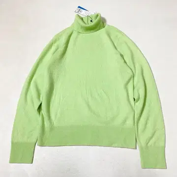 미사용 타카시마야 캐시미어 100 터틀넥 니트 L 피스타치오