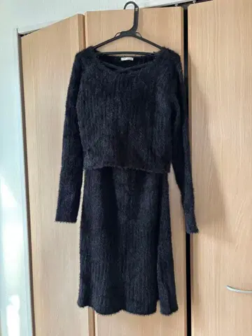 블랙 퍼 스타일 세퍼레이트 드레스