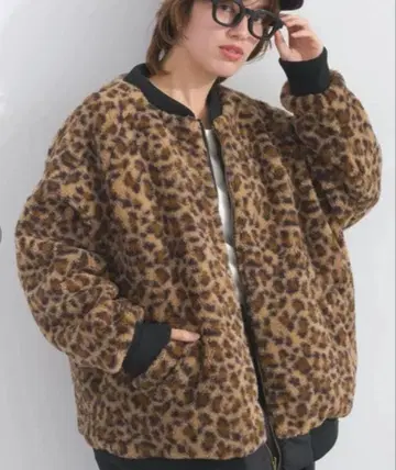 [ 택 포함 ] LUPILIEN 리버서블 블루종 레오파드 무늬 블랙