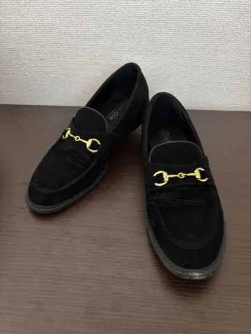 블랙 스웨이드 로퍼