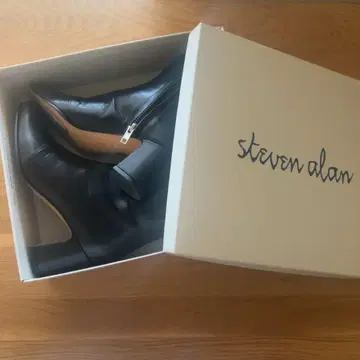 스티븐 앨런 가죽 숏 부츠 (박스 있음) 23