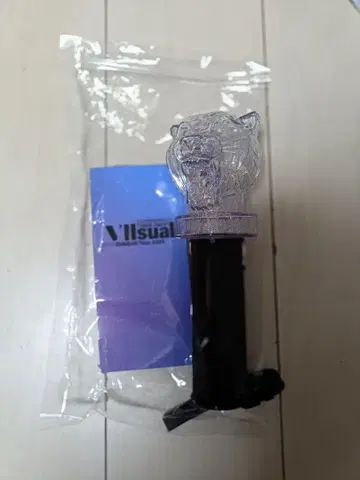 TravisJapan VIIsual 응원봉