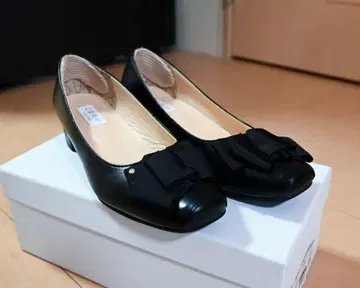 HIMIKO 블랙 리본 포함 펌프스