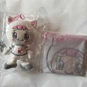 나루미야 캐릭터즈 미밀리 짱 봉제 인형 참 클리어 플랫 파우치