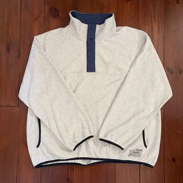 niko and - 소프트 플리스 하이넥 풀오버