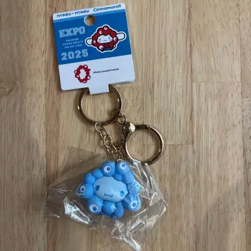 미야쿠미야쿠 산리오 시나몬 최애 컬러