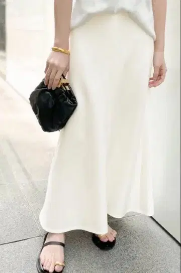 두지엠 클라세 에브리데이 아이라이크 플레어 스커트