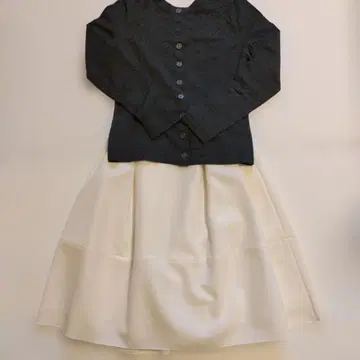 컨디션 최상 폭시 뉴욕 스커트