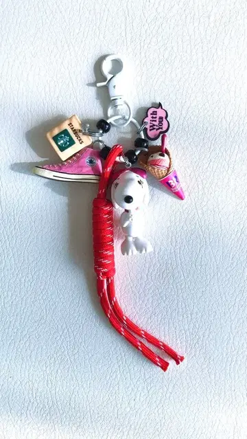 주렁주렁 키링 스누피 가챠  파우치 핑크