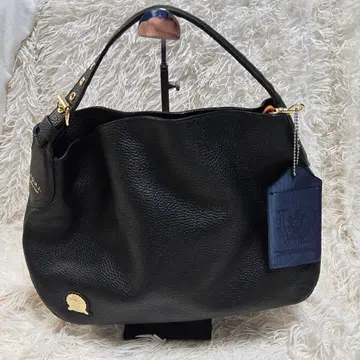 새상품 ADMJ 가죽 원숄더 주름 가죽 블랙 호보