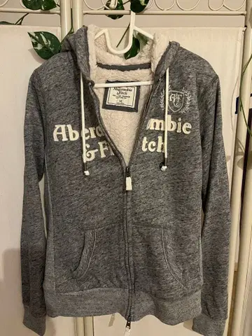 Abercrombie & Fitch 그레이 후드티 M