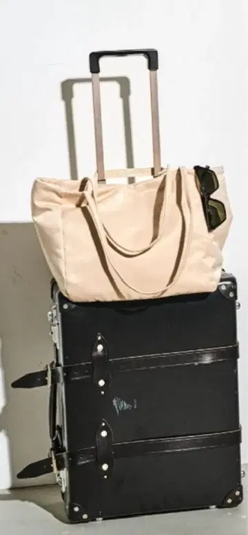 Meravel Urban Soft Tote (Ivory Beige)