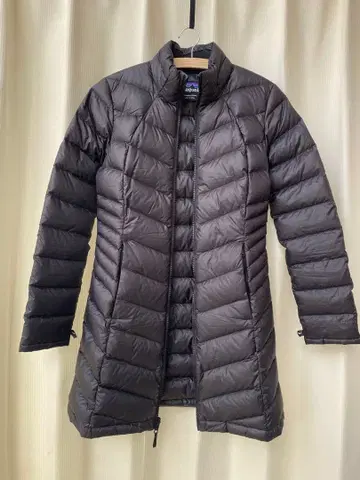 patagonia XS 블랙 다운 자켓