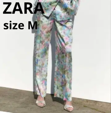 새상품급 ZARA 꽃무늬 새틴 팬츠 M 사이즈