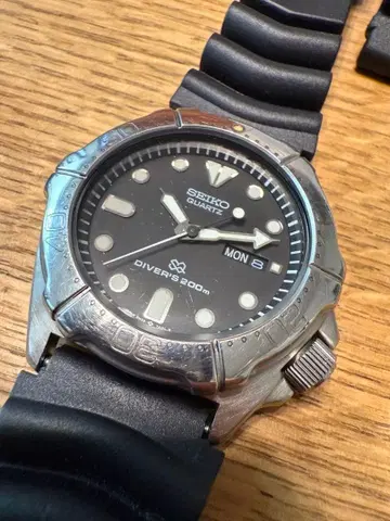 SEIKO 다이버즈 200m 손목시계 5H26-7A00