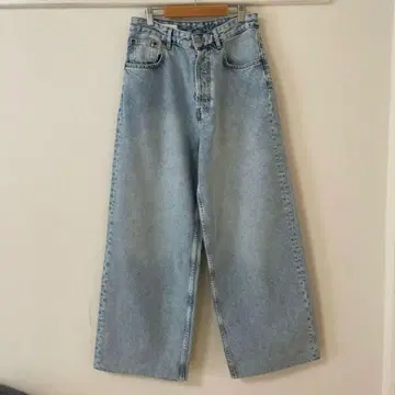 ZARA 엑스트라 배기 핏 청바지