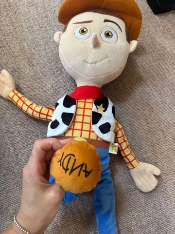 우디 봉제 인형 앉으면 약 40cm