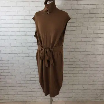 12.8 h92 LEQULPE 슬리브리스 원피스 M