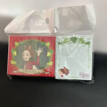(12-98) 벼룩의 간을 먹는 아리에티 접착식 메모 세트