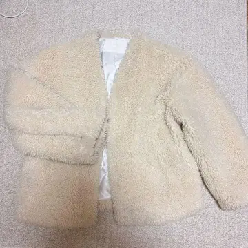 Ballsey 보아 자켓 아이보리 사이즈 36